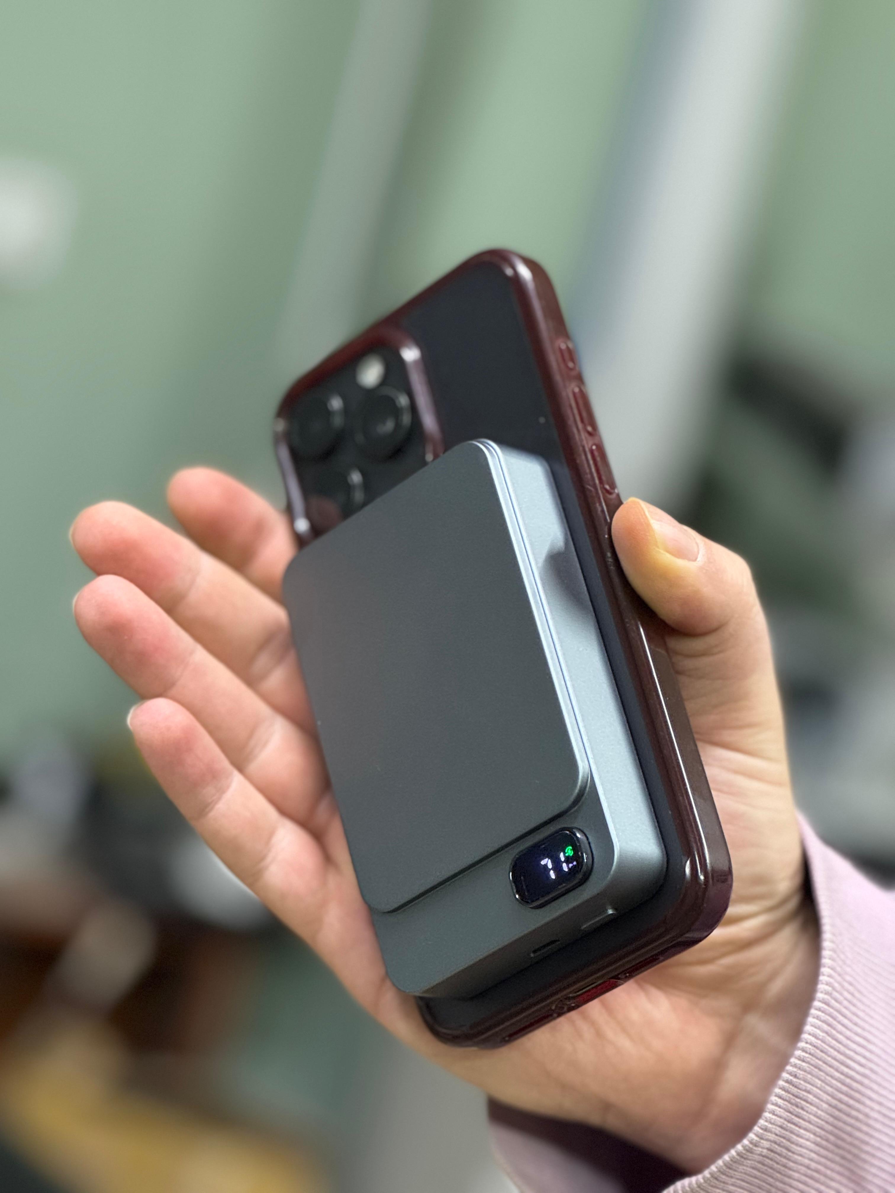 MagSafe Metal Lüks Powerbank - Resim 1